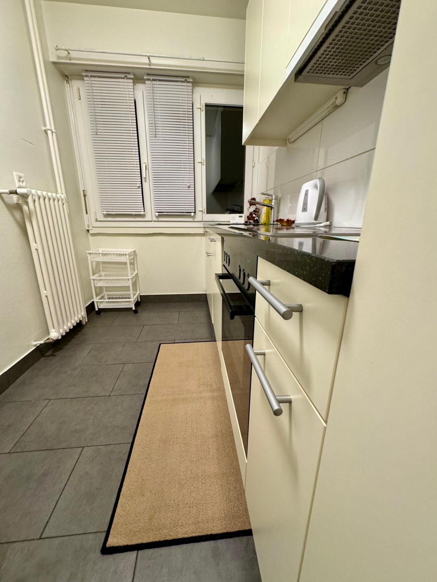 Apartahotel Confort Lausanne Buitenkant foto