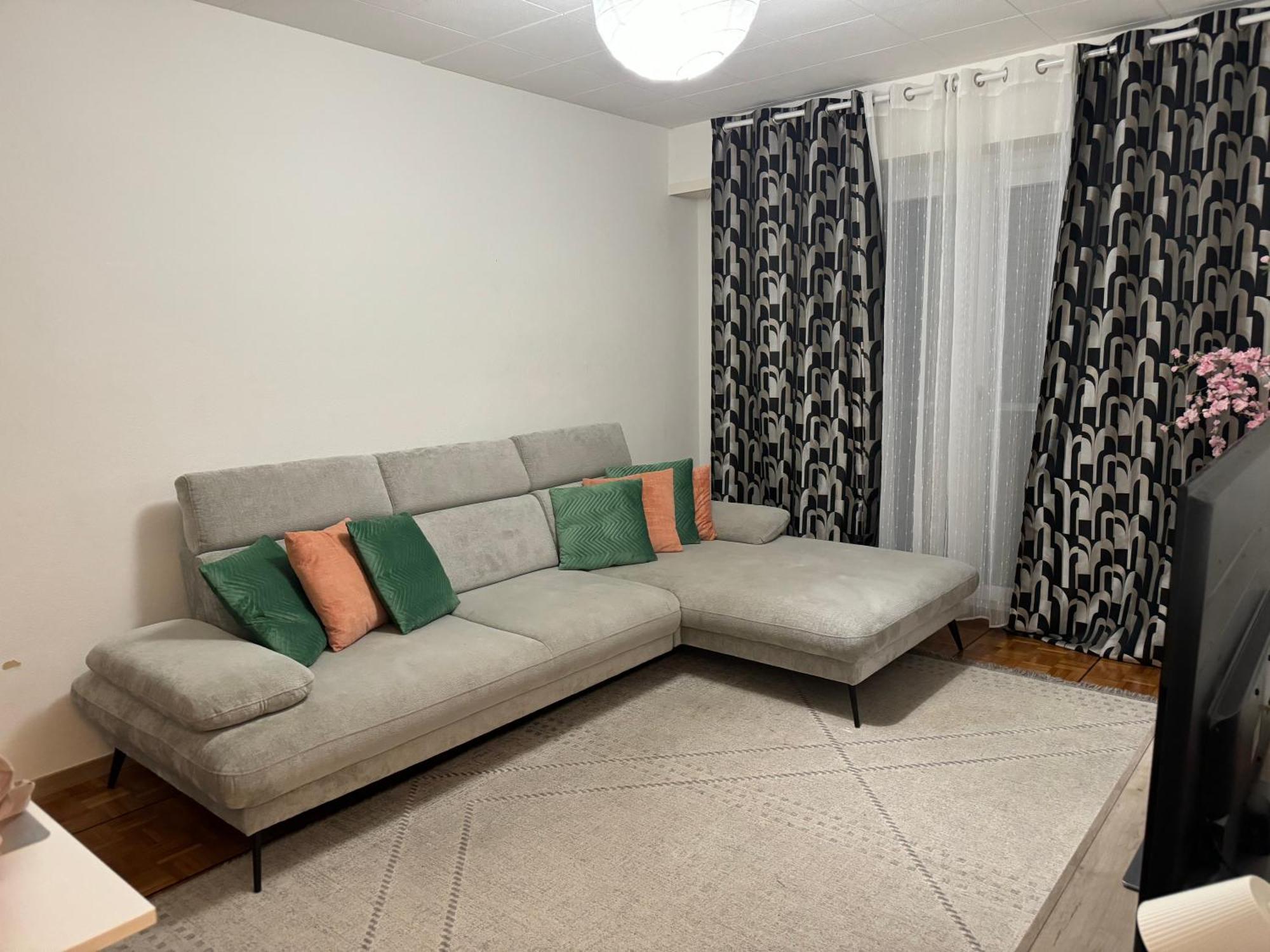 Apartahotel Confort Lausanne Buitenkant foto